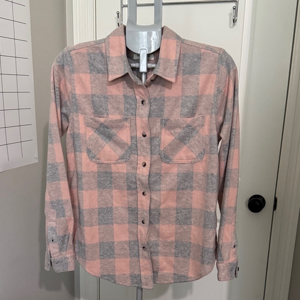Beachlunchlounge Sally Pink and Gray Checkered Shirt